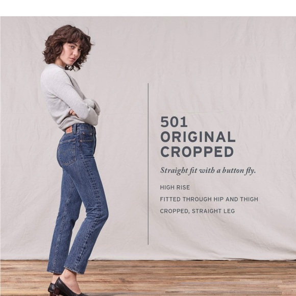 Levi's Women's 501 Crop Jeans - Picture 8 of 10